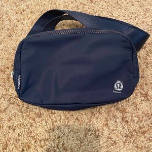 Lulu Lemon Everywhere Belt Bag (NWOT)